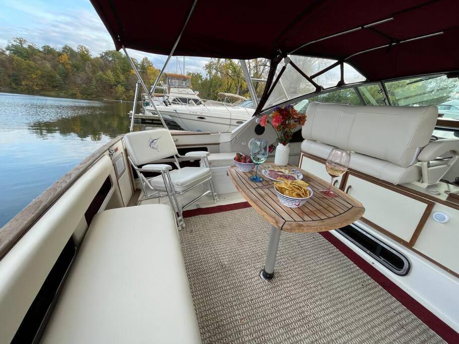 Private Yacht On Catskill Creek Esterno foto
